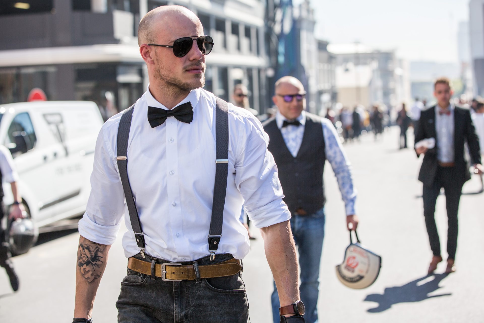 DISTINGUISHED GENTLEMEN